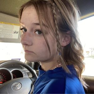 Meet your Posher, Zoe